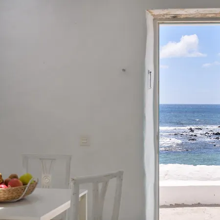 Casa El Alto - Lava * Punta Mujeres